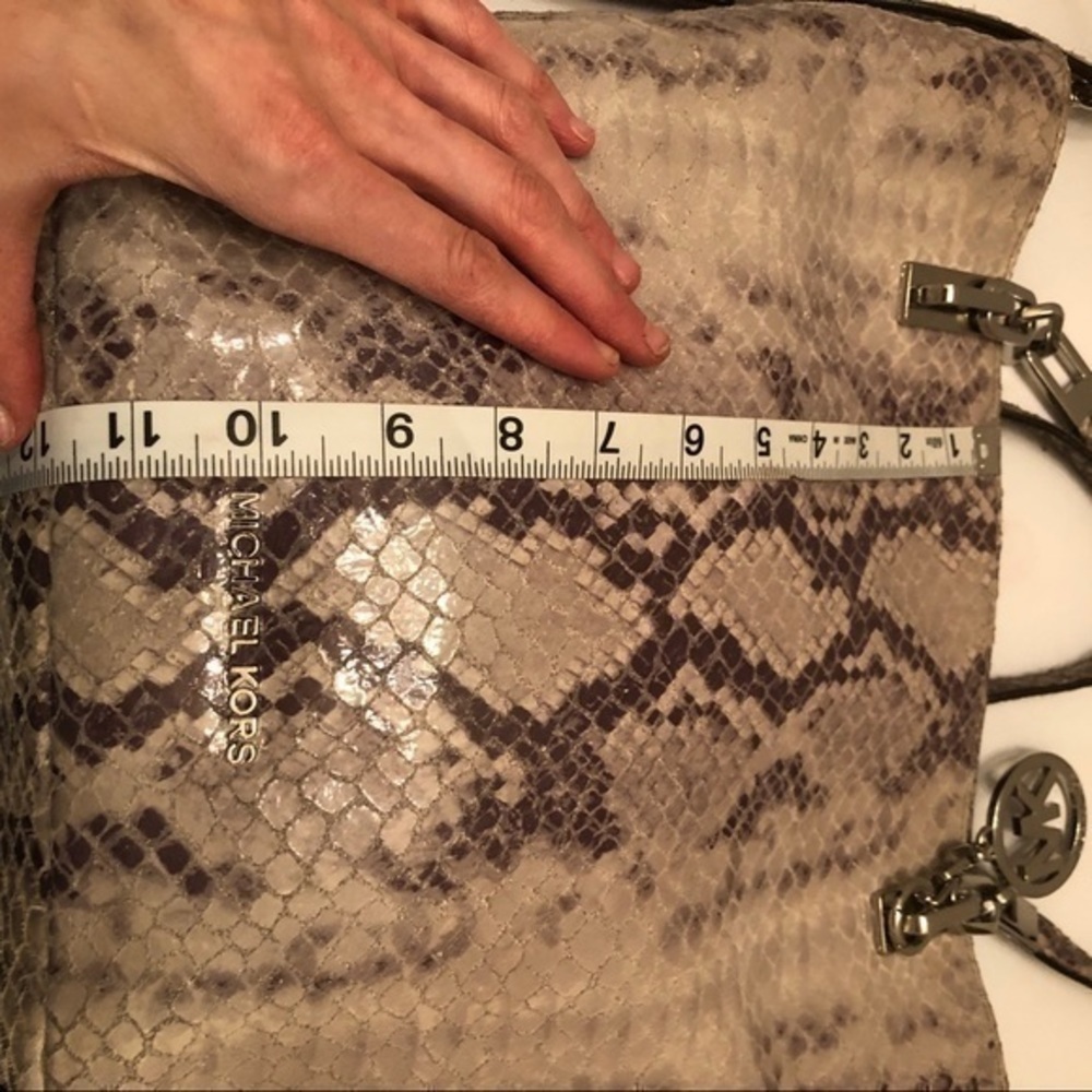 Michael kors python snakeskin embossed two way bag - image 7